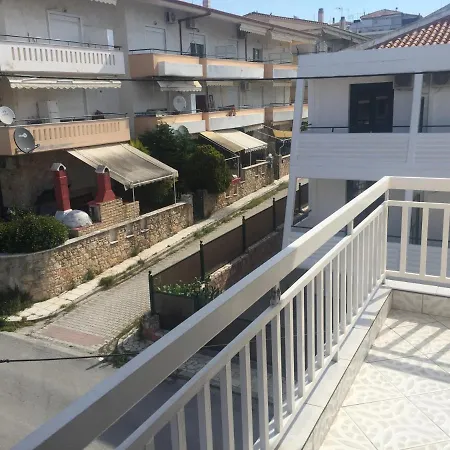 Yves * Nea Kallikrateia